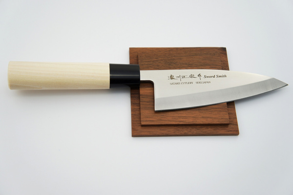 Satake 420J2 Nóż Deba leworęczny 12cm