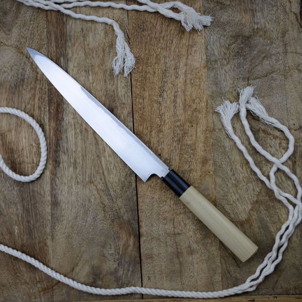Ittetsu Forge Shirogami#2 Nóż Yanagiba 24 cm