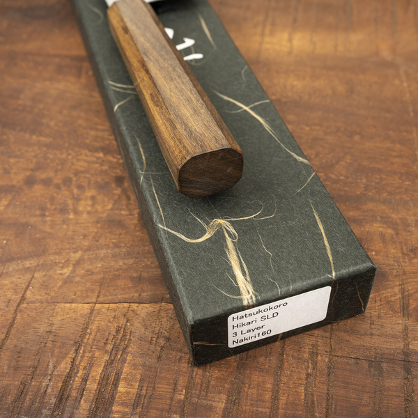 Hatsukokoro Hikari SLD Nóż Nakiri 16 cm
