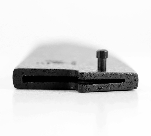Mcusta Saya Black na nóż Szefa kuchni 21 cm