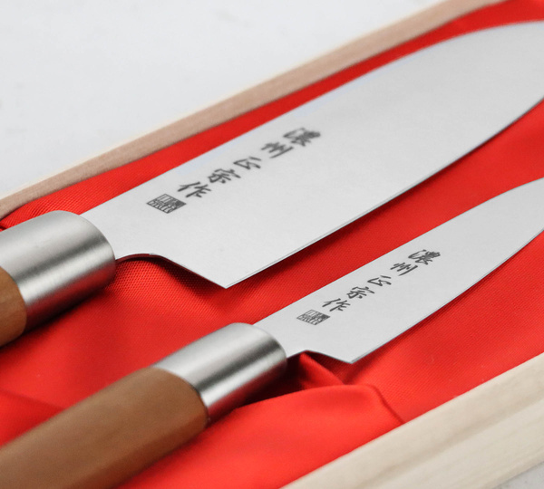 Satake Masamune Zestaw w Drewnianym Pudełku Nóż Santoku + Uniwersalny