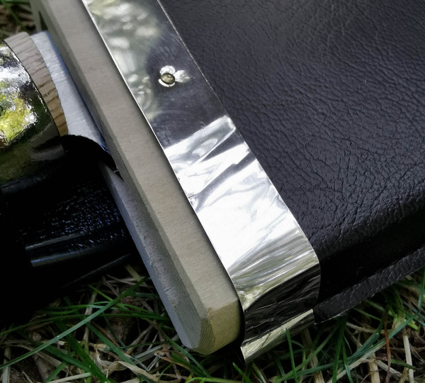 Hatchet Nóż Outdoor SK-5 Drewniana Pochwa 18 cm