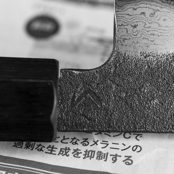 Chozaburo Sekisou Shirogami#2/Iron Nóż Santoku 16 cm