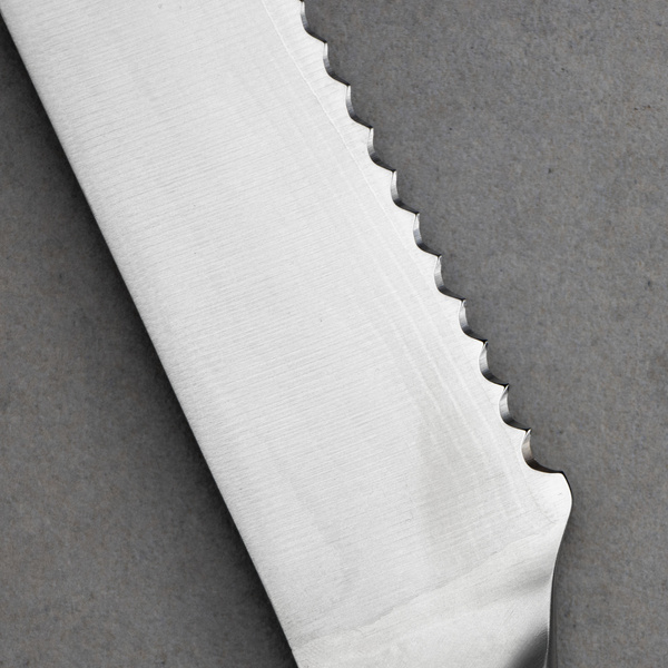 Tojiro Supreme Damascus VG-10 Nóż do pieczywa 24 cm