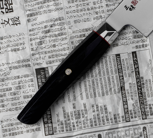 Mcusta Zanmai Revolution SPG2 Nóż Santoku 18 cm