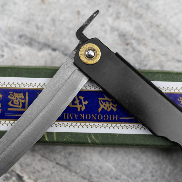 Nóż kieszonkowy Higonokami Sasaba Shirogami#2/Iron Black L 6,5 cm