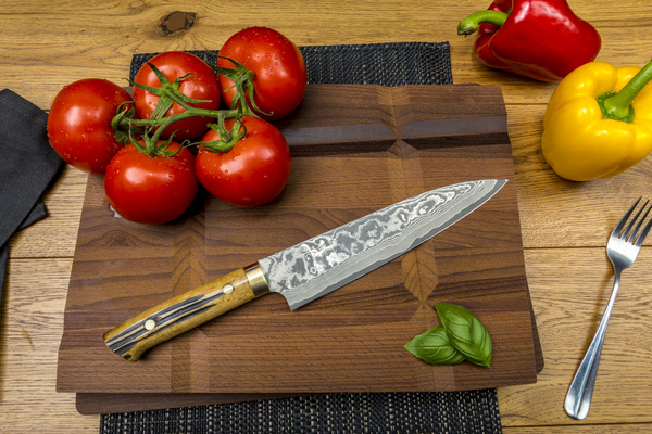 Takeshi Saji YBB Nóż Santoku 18 cm VG-10