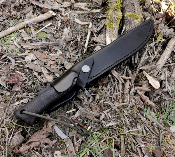 Ikeuchi En Kuro Nóż Outdoor 18 cm