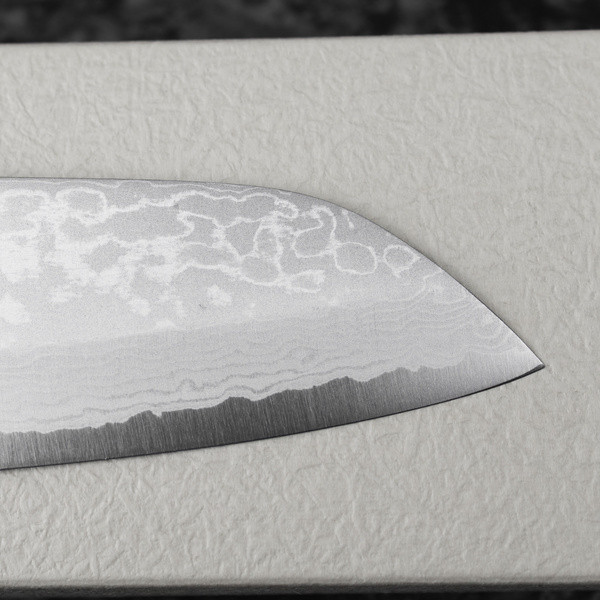 Kunio Masutani VG-10 Damascus Hammered Red Nóż Santoku 17 cm
