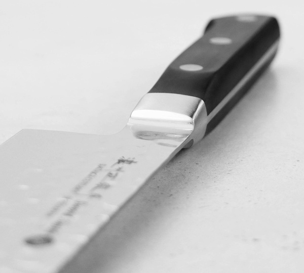Satake Noushu Nóż Santoku 17 cm w drewnianym pudełku
