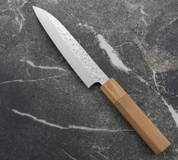 Makoto Kurosaki SG2 Nóż uniwersalny 13,5 cm