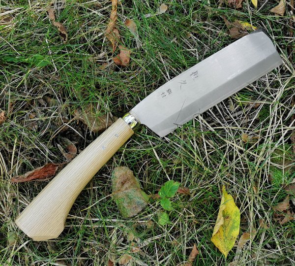 Hatchet Nóż Outdoor SK-5 Drewniana Pochwa 18 cm