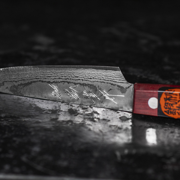 Shigeki Tanaka VG-10 Damascus Red Nóż uniwersalny 12 cm