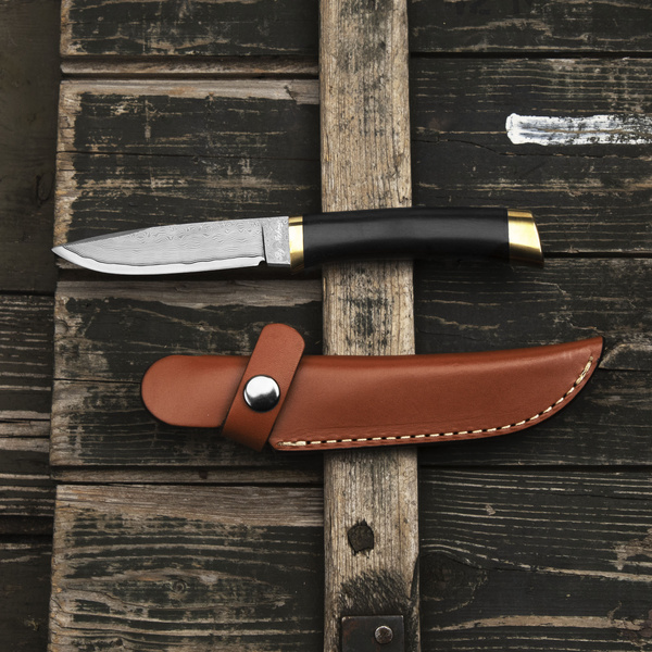 Hattori Hunter Cowry-X Damascus Heban Outdoor 10 cm