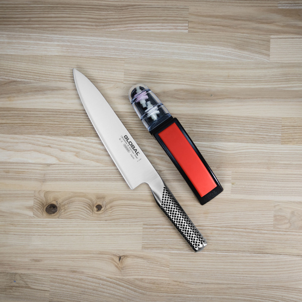 Zestaw Starter: Nóż szefa kuchni G-2 + ostrzałka MinoSharp | Global G-2+220/BR