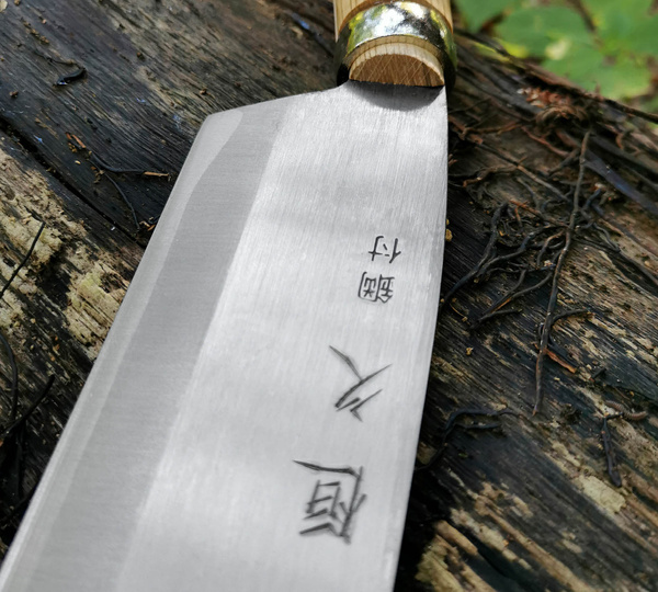 Hatchet Nóż Outdoor SK-5 Drewniana Pochwa 18 cm
