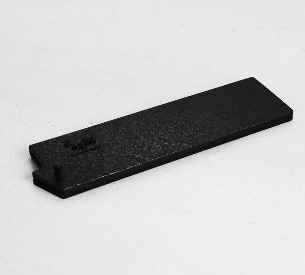Mcusta Saya Black na nóż Nakiri 16,5 cm