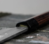 Hideo Kitaoka Shirogami Satin Damascus Nóż Yanagiba 21 cm