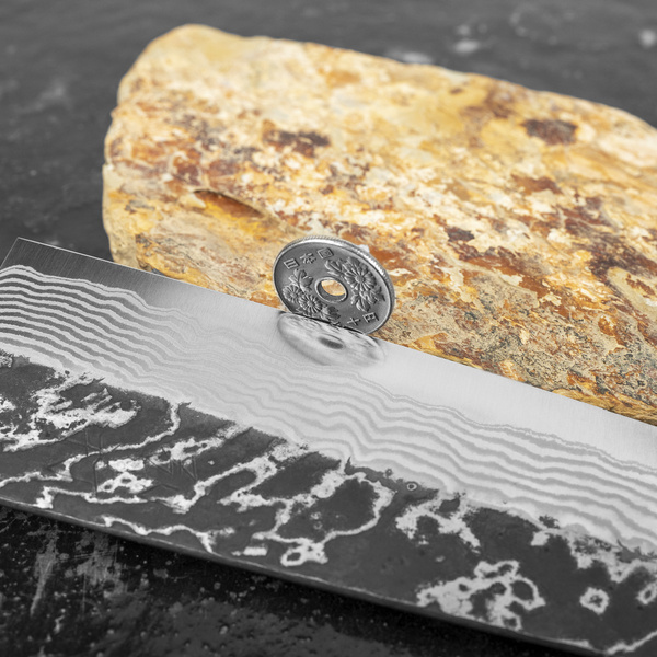 Hatsukokoro Black SP Yorokobi SLD Nóż Szefa kuchni 20 cm