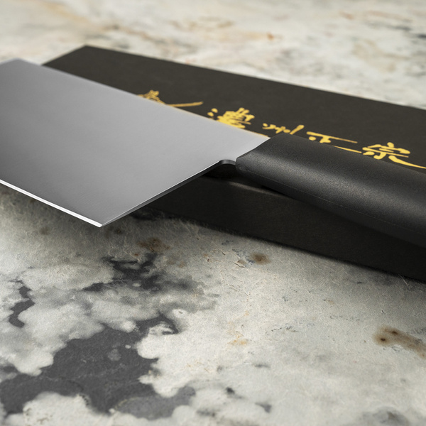 Satake Saku Nóż do siekania z tłuczkiem 18 cm