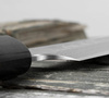 Hideo Kitaoka Shirogami#2 Satin Damascus Nóż Yanagiba 30 cm