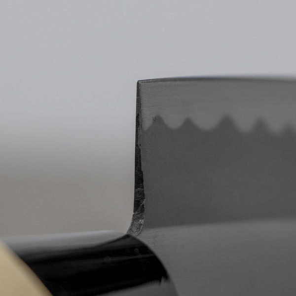Satake Yoshimitsu SK-5 Rdzewny Nóż Santoku 15cm