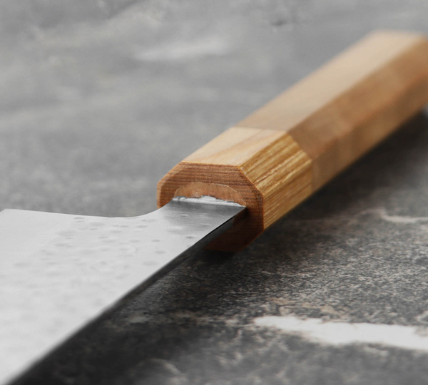 Makoto Kurosaki SG2 Nóż Szefa kuchni 21 cm