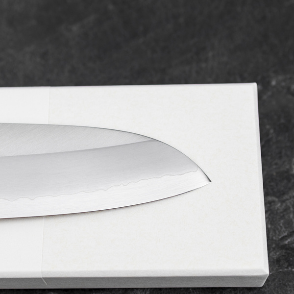 Hado Shiosai Ginsan Urushi Kijiro Nóż Santoku 17 cm