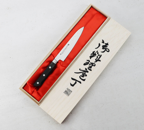 Satake Noushu Nóż uniwersalny 13,5 cm w drewnianym pudełku
