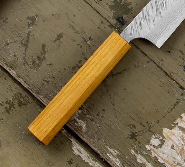 Yu Kurosaki Fujin Damascus VG-10 Nóż Sujihiki 24 cm