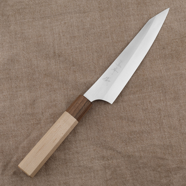 Yu Kurosaki VG-XEOS Nóż uniwersalny 15 cm