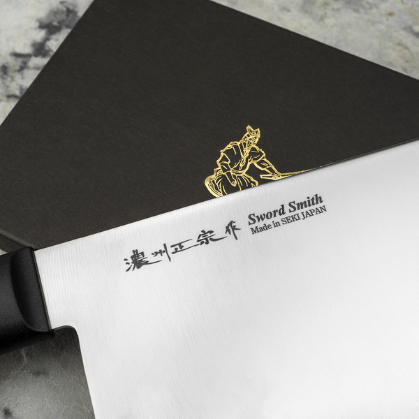 Satake Saku Nóż do siekania z tłuczkiem 18 cm