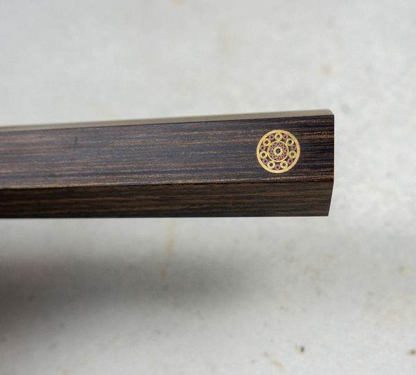Kanetsugu Zuiun SG2 Nóż Santoku 18 cm