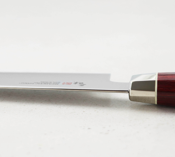 Mcusta Zanmai Red Revolution SPG2 Nóż Santoku 18 cm