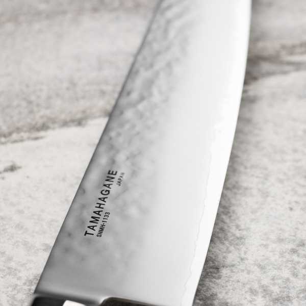 Tamahagane Tsubame Black VG-5 Nóż Kengata 19,5 cm