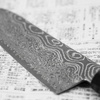 Seki Kanetsune Namishibuki SG-2 Nóż Santoku 18 cm + Saya