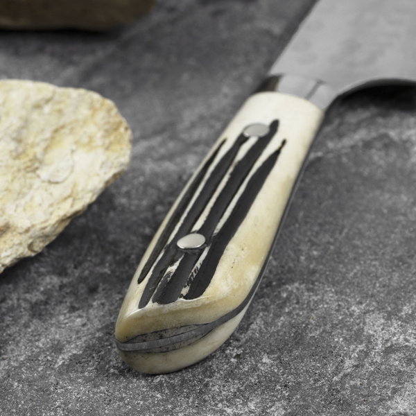 Takeshi Saji Jeleni róg Ręcznie kuty nóż Santoku 18 cm SRS-13
