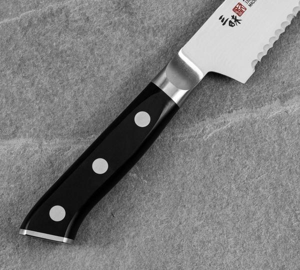 Mcusta Zanmai Classic Damacus VG-10 Nóż do pieczywa 23 cm