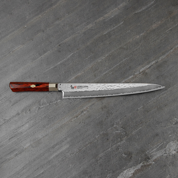 Mcusta Zanmai Supreme Hammered VG-10 Nóż Sujihiki 27 cm