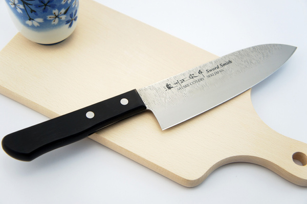 Satake Nashiji Black Nóż Santoku 17cm