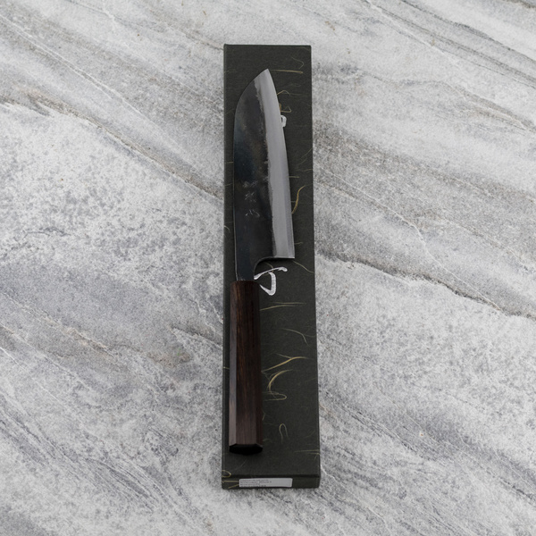 Hatsukokoro Kokugei Aogami#1/Iron Nóż Santoku 16,5 cm
