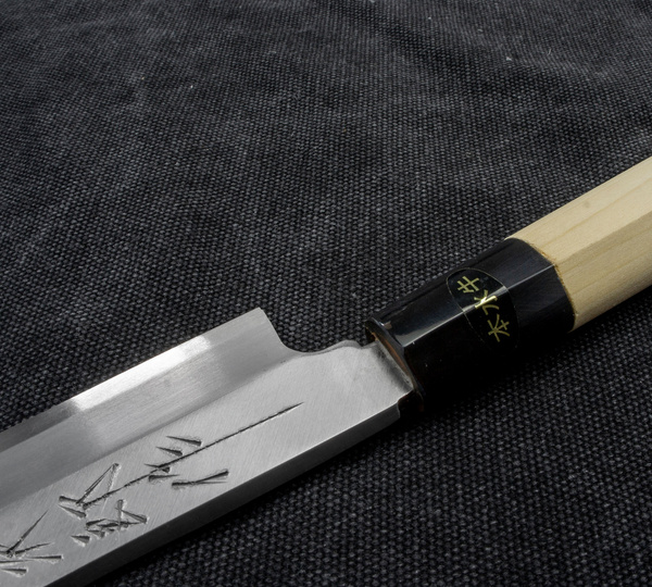 Tojiro Aogami Slanted Pro Nóż Yanagiba 24 cm