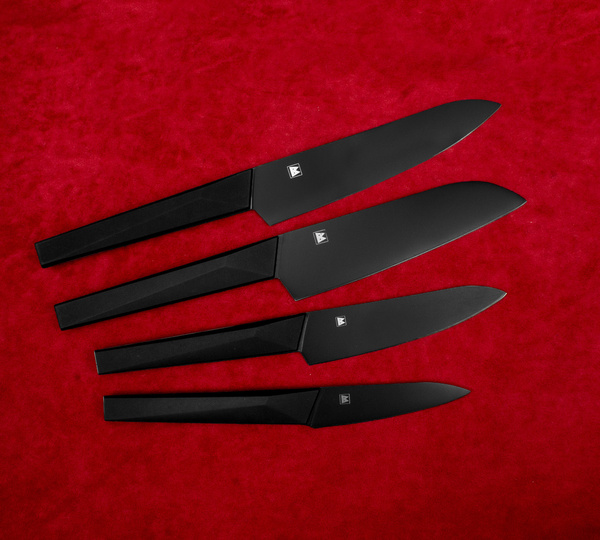 Satake Black Nóż do obierania 10 cm