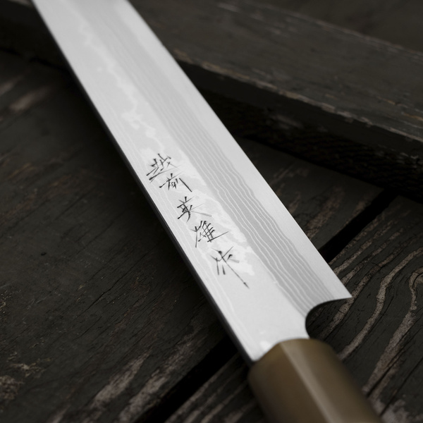 Hideo Kitaoka Aogami#2 Satin Damascus Nóż Yanagiba 27 cm