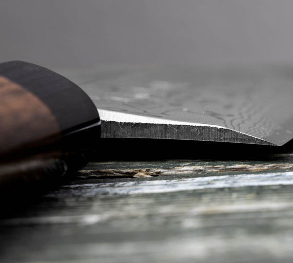 Hideo Kitaoka Nóż Shirogami Satin Deba 18 cm
